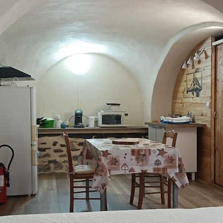 Gite Le Bec D'Aigle 2 Pers Saint-Martin-de-la-Porte Extérieur photo